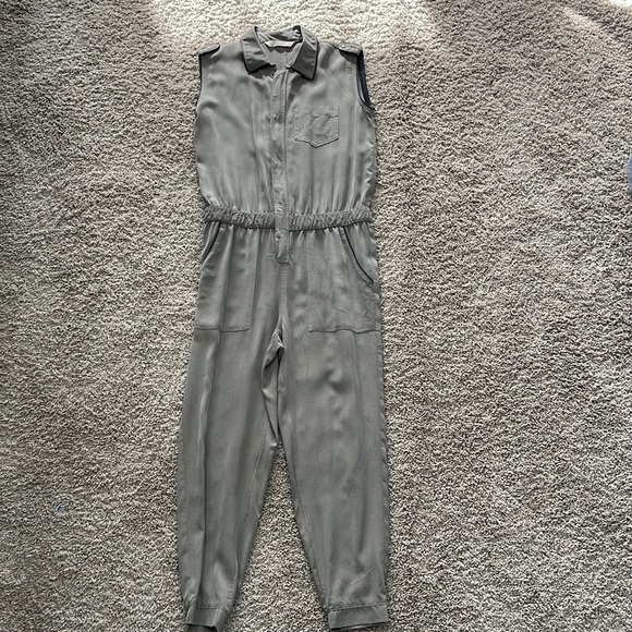 Zara Basic Army Green Jumpsuit, Size Small - Picture 1 of 10
